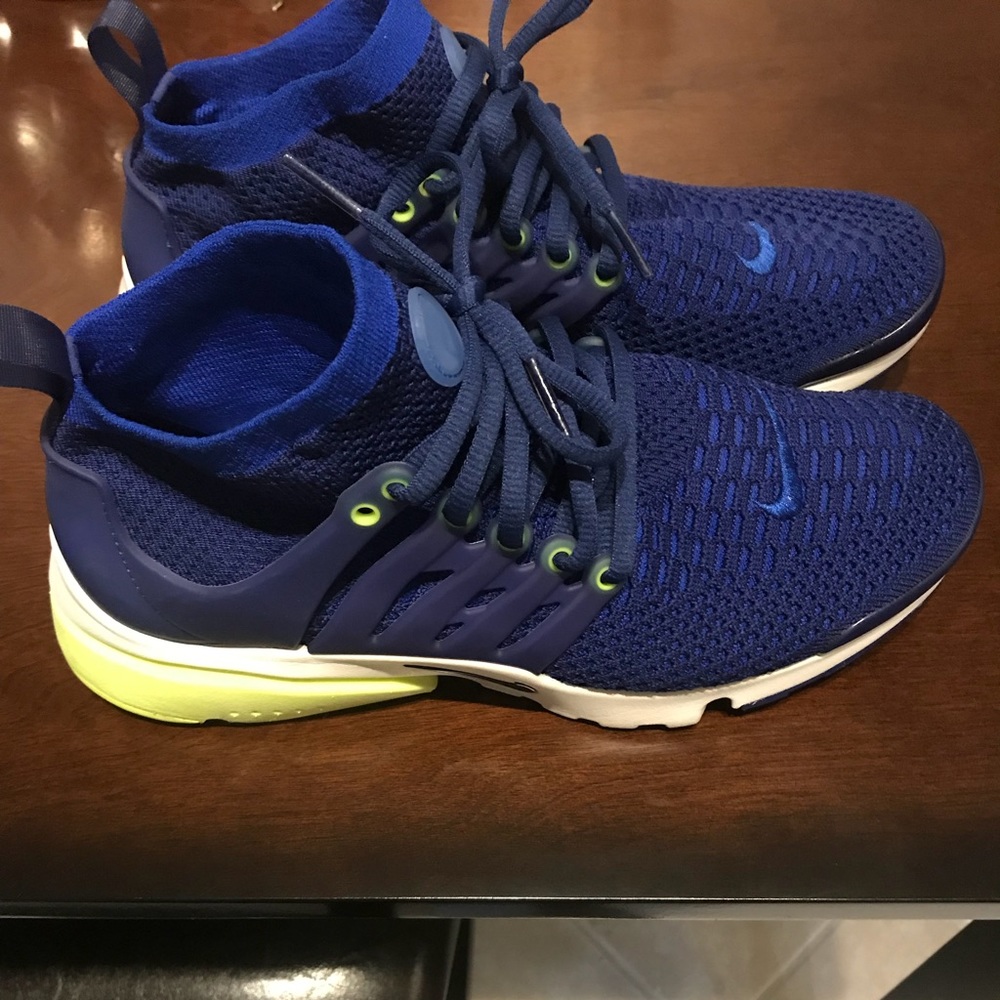 Women’s Air Nike Presto Flyknit Ultra Size 9